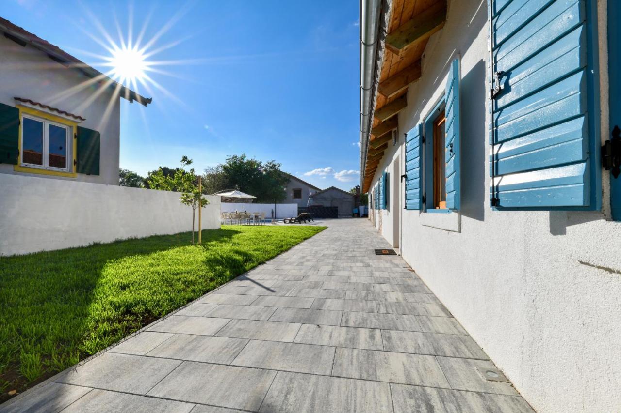 Villa Martin ザダル エクステリア 写真